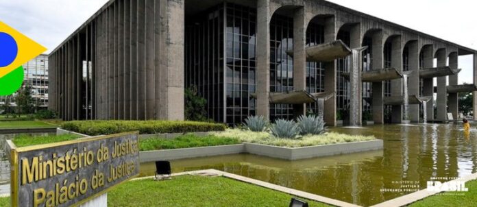 Operação desarticula grupo envolvido em invasão de sistemas judiciais e fraudes bancárias