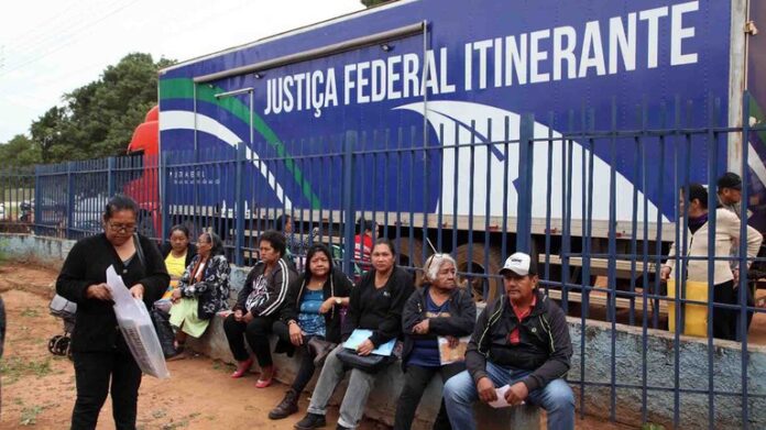 Moradores-de-aldeias-indigenas-projeto-Caminho-do-Acordo-JFMS-Divulgacao.jpg