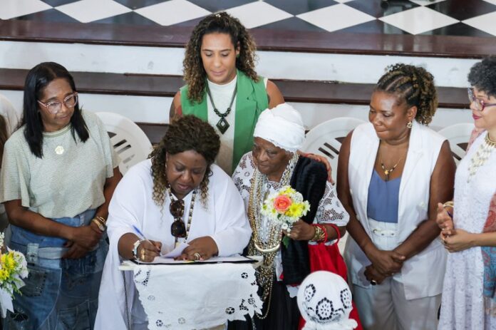 Ministra Macaé participa de agendas na Bahia em celebração às tradições afro-brasileiras e fortalecimento dos direitos humanos